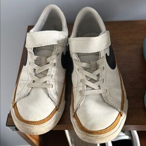 Nike Kids Shoes White and Orange